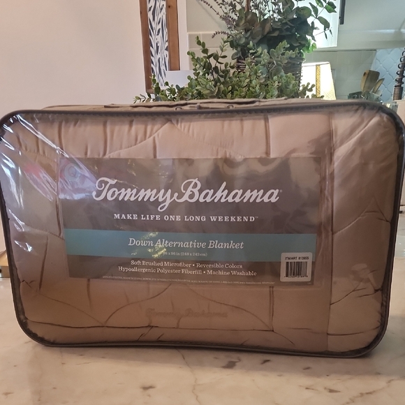 Tommy Bahama Down Alternative Blanket - Tan